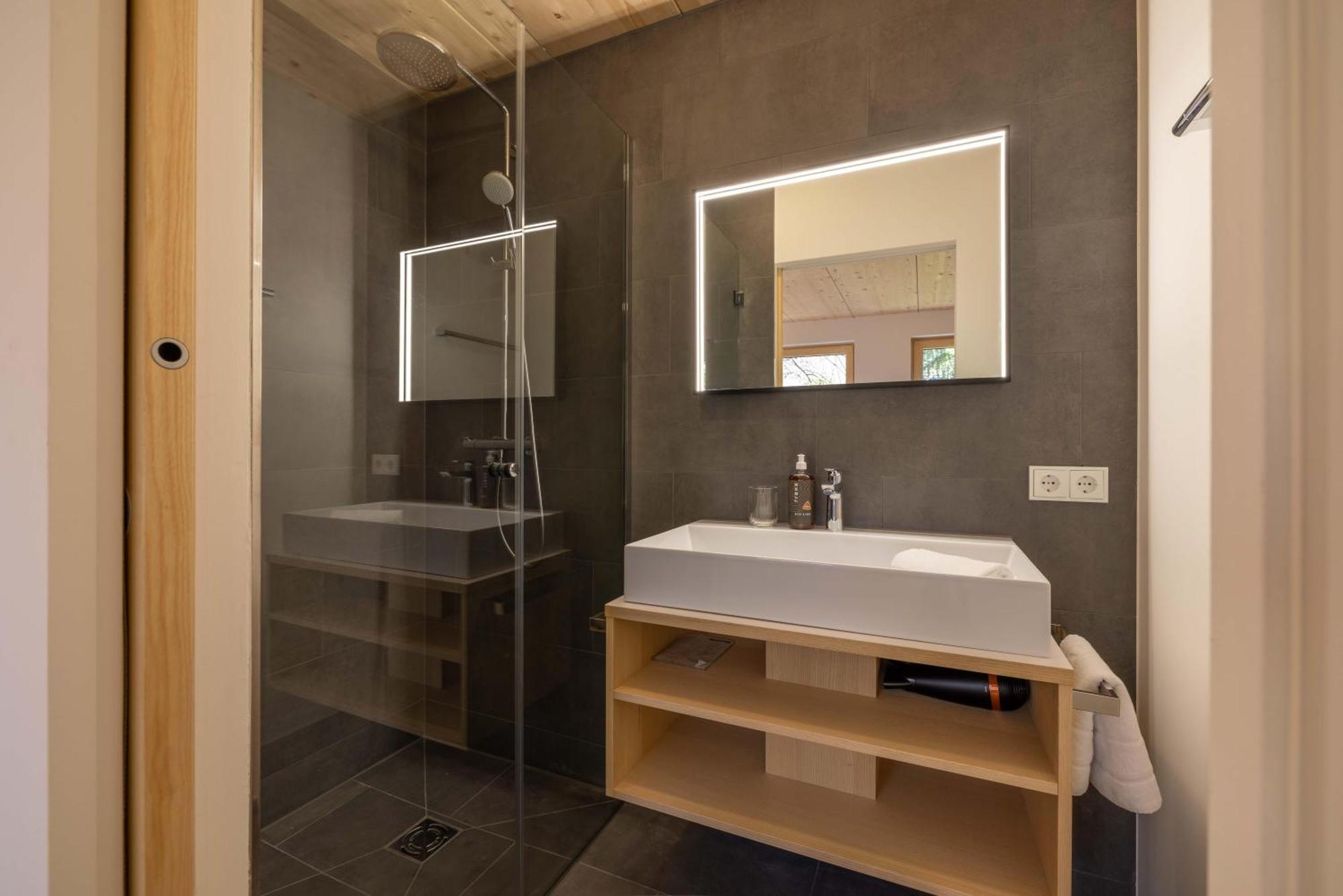 Apartmenthaus A24 Schruns ภายนอก รูปภาพ