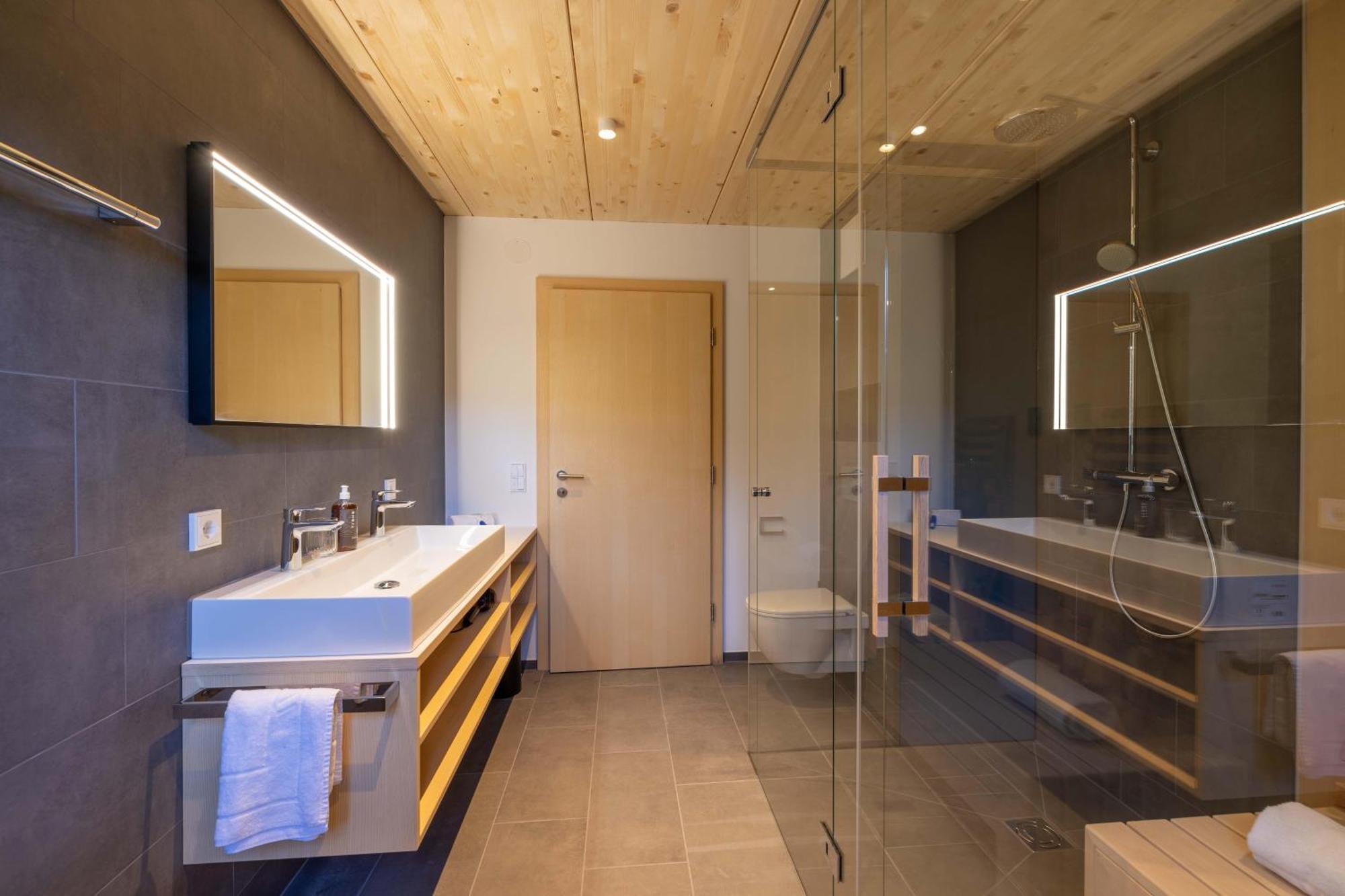 Apartmenthaus A24 Schruns ภายนอก รูปภาพ