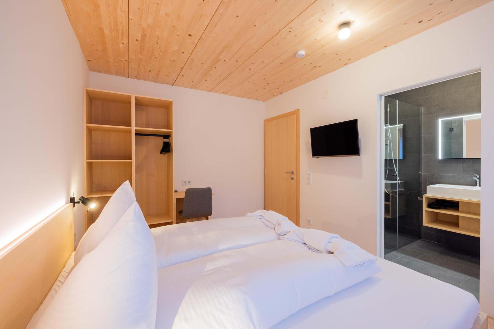 Apartmenthaus A24 Schruns ภายนอก รูปภาพ